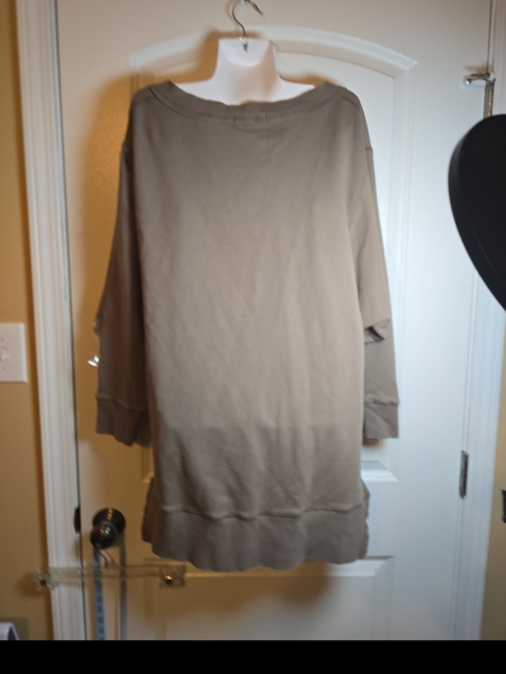 HTF taupe brown oversized v-neck Womens sweatshirt "Let's just go" S-M - Picture 6 of 7